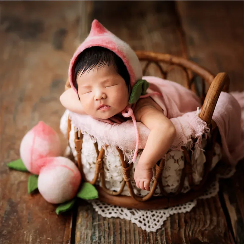 Retro Woven Round Handle Baske - Photography Background ulasan dan harga